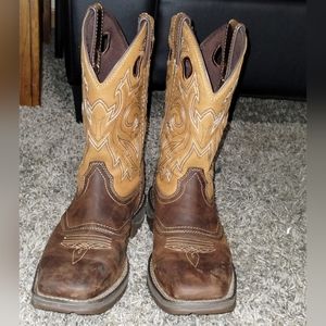 Durango Rebel boots size 9